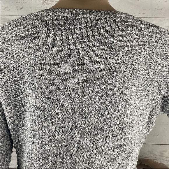 Calvin Klein Sweater - Picture 10 of 12